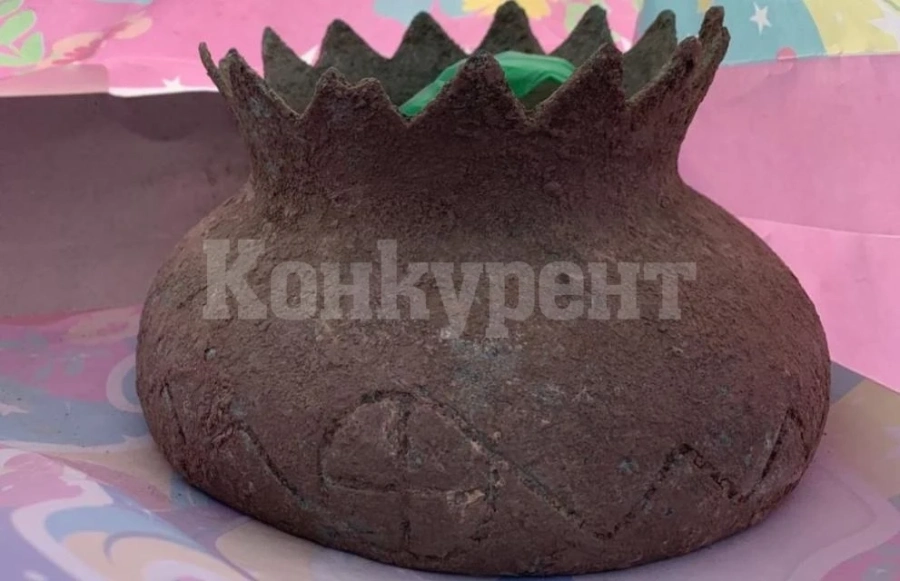 Хванаха дилъри на антики в момент на сделка