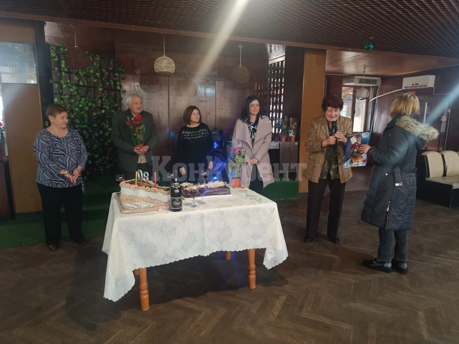 ПК Северно сияние - Мизия празнува СНИМКИ