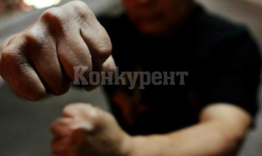 След скандал: Мъж преби служителка на бензиностанция