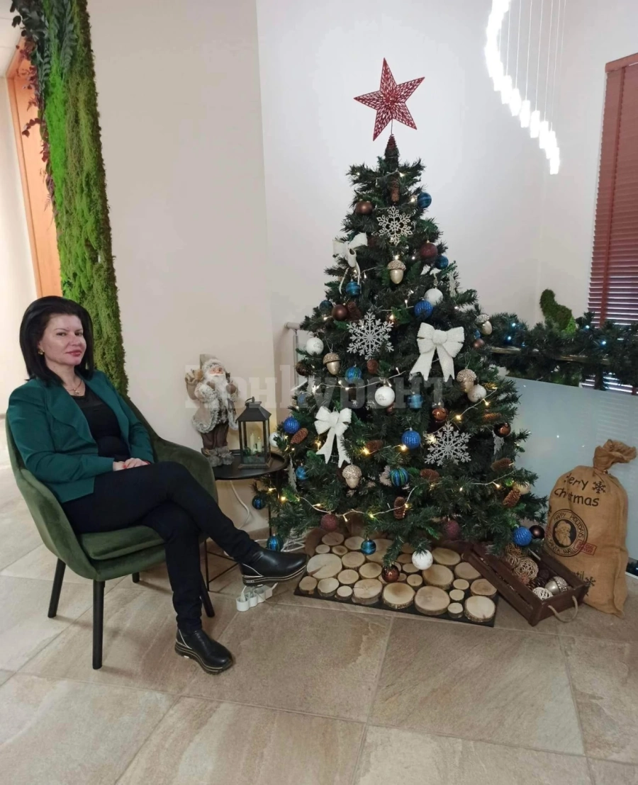 Кметът на Козлодуй Маринела Николова поздрави жителите на града и общината