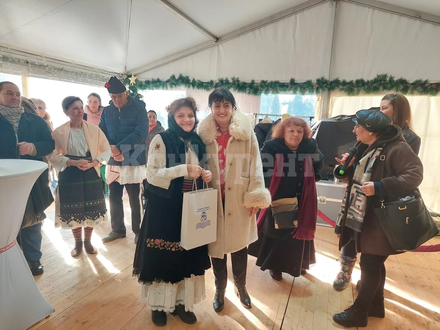 Фолклорният събор Бъдник отново припомни рождественските традиции