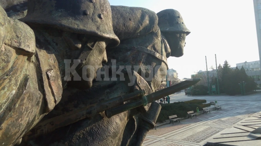Паметник в центъра на Видин ни напомня за величието на бдинци