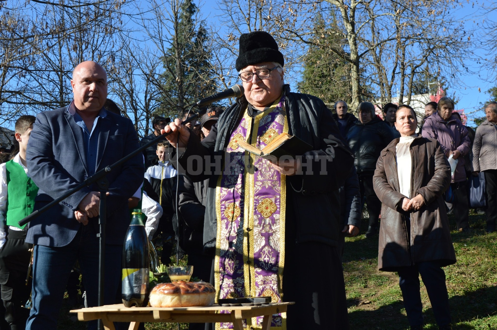 С велик богоявленски водосвет и ритуал по спасяване на светия кръст ...