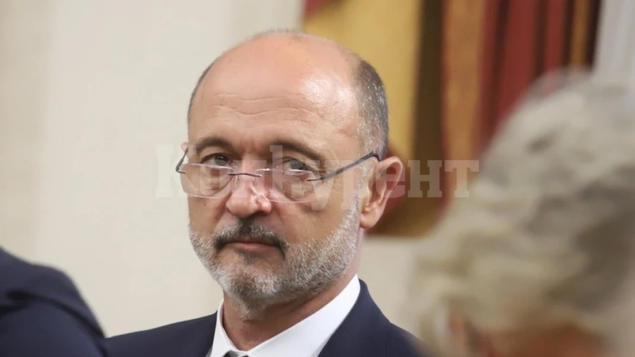 Здравният министър няма информация за нетрезва лекарка, отзовала се на катастрофа във Врачанско