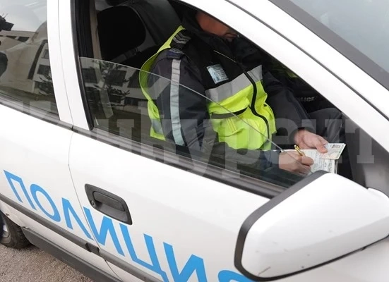 Спецакции на полицията в Бяла Слатина и Козлодуй