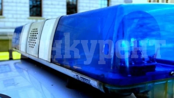 Две коли се натресоха в Бяла Слатина, единият шофьор без книжка