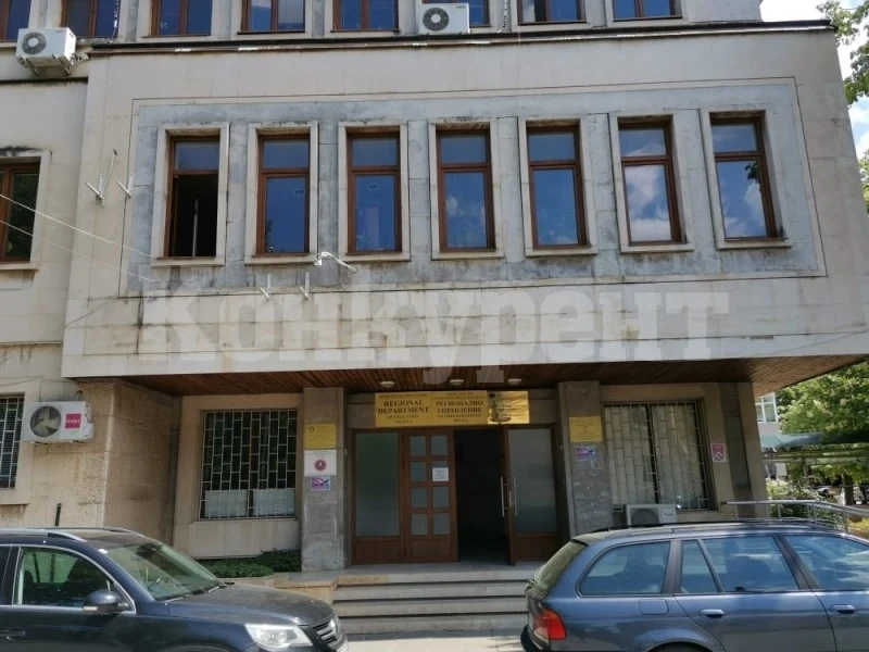 Регионалното управление на образованието във Враца си търси старши експерт за добри пари