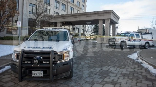 Пияна канадка унищожи 4 къщи, рани полицаи и заведе дело срещу търговци на алкохол