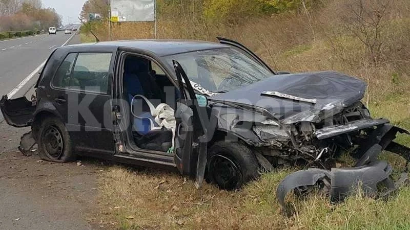 Двама са тежко ранени след челен сблъсък край Монтана 