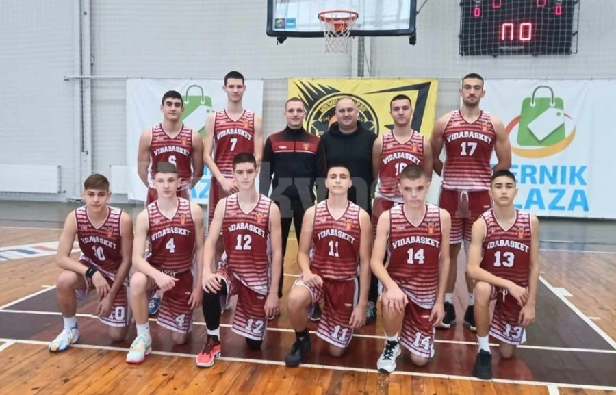 Летящ старт за юношите на Видабаскет