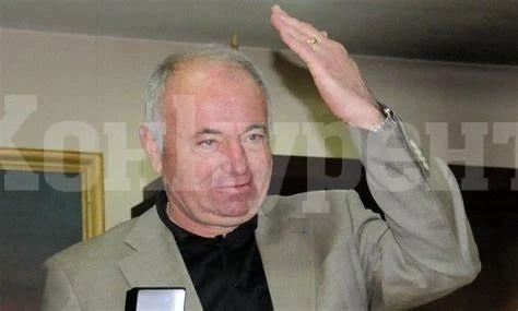 Усмивки от старите ФУТБОЛНИ ленти: Мач на ЦСКА във Враца отказва Славия от титлата през 1980 г.