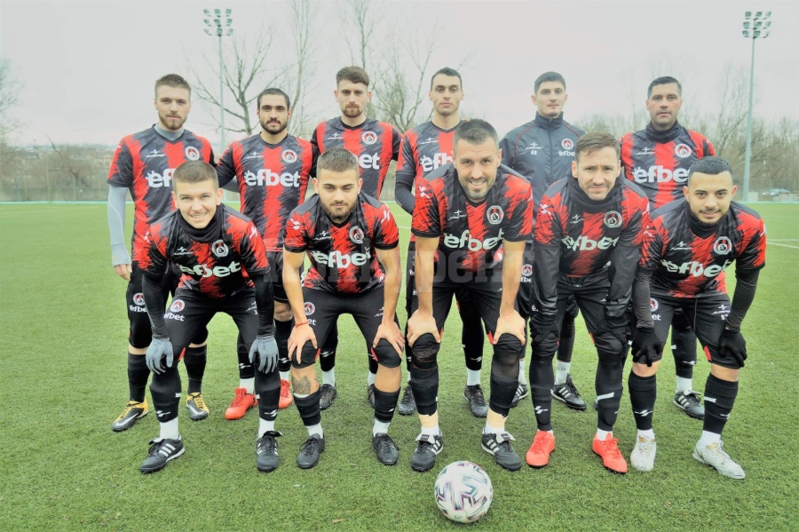 СКАНДАЛ! Биха треньора на Локо /Мездра/ на контрола в Ботевград