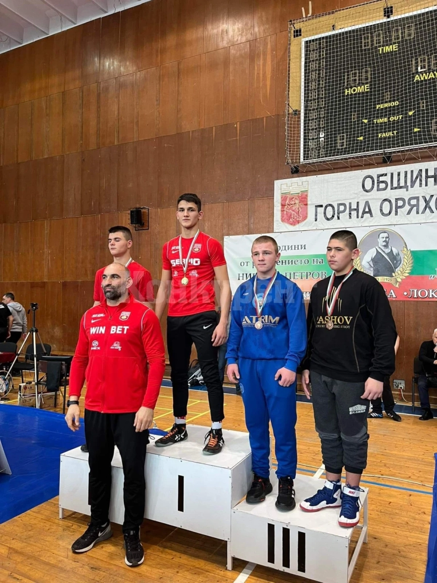 Злато и бронз за Ботев 93 от първенството за U15 в Горна Оряховица