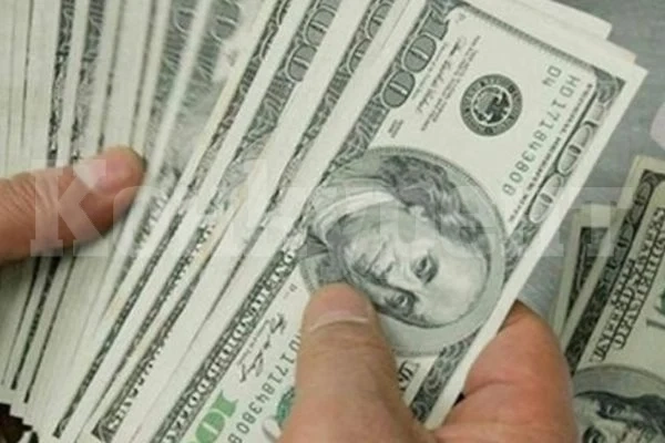 Канадска тийнейджърка спечели $36 млн., но ще харчи умно и ще учи медицина