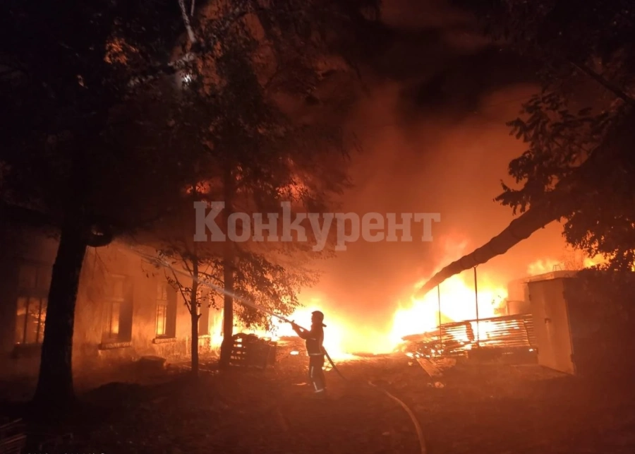 Разследват мистериозен пожар в Ново село