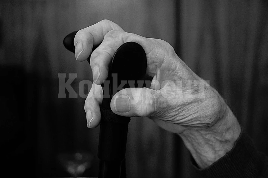Опит за грабеж: Печена бабка прогони нападателите с дървена пръчка