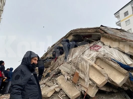Турска компания изпраща кораби за 3000 души, останали без подслон