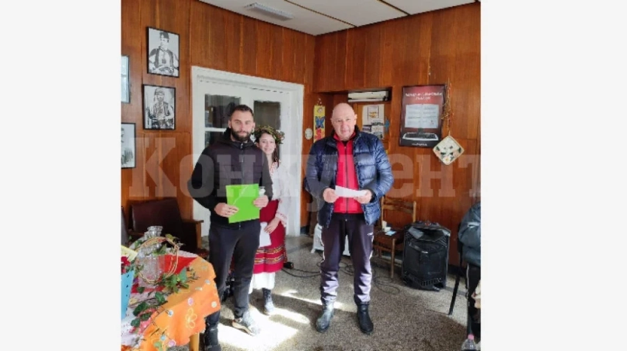 Конкурс с дегустация на домашно вино организираха в Долна Кремена
