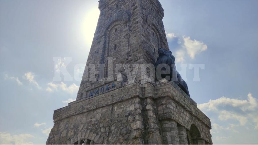 Изложба Строителите на Паметника на свободата гостува в Берковица