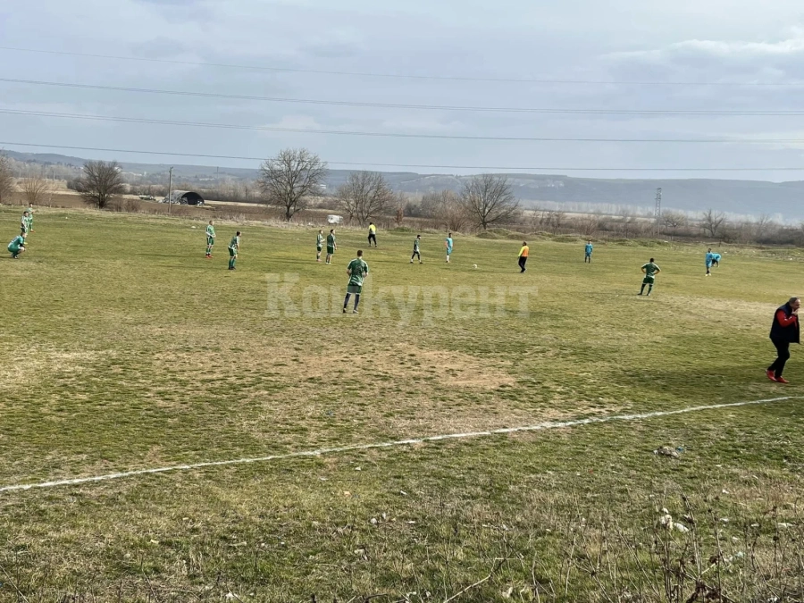 Ботев бие и далече от Попица