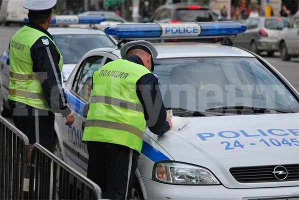 За денонощие: Писаха 23 акта и 15 фиша на нарушители на пътя във Видинско