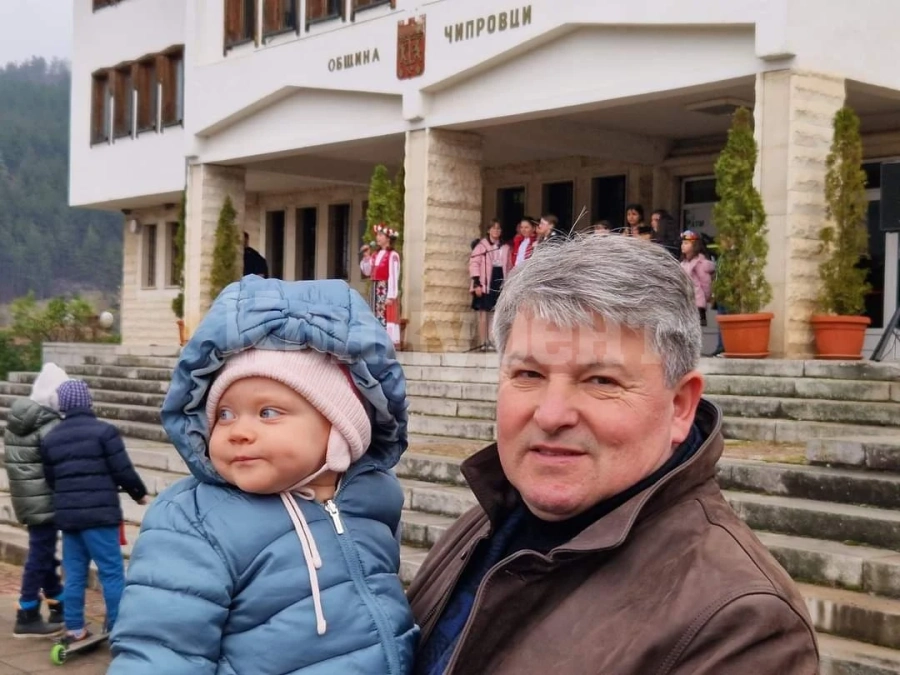 Пламен Петков: Честит празник, българи!