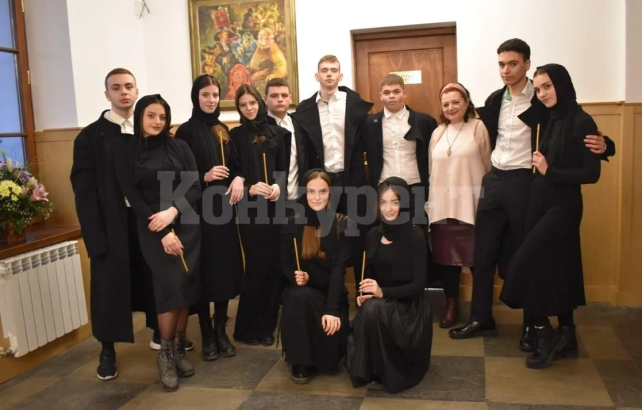 Видински ученици участват в театрална група