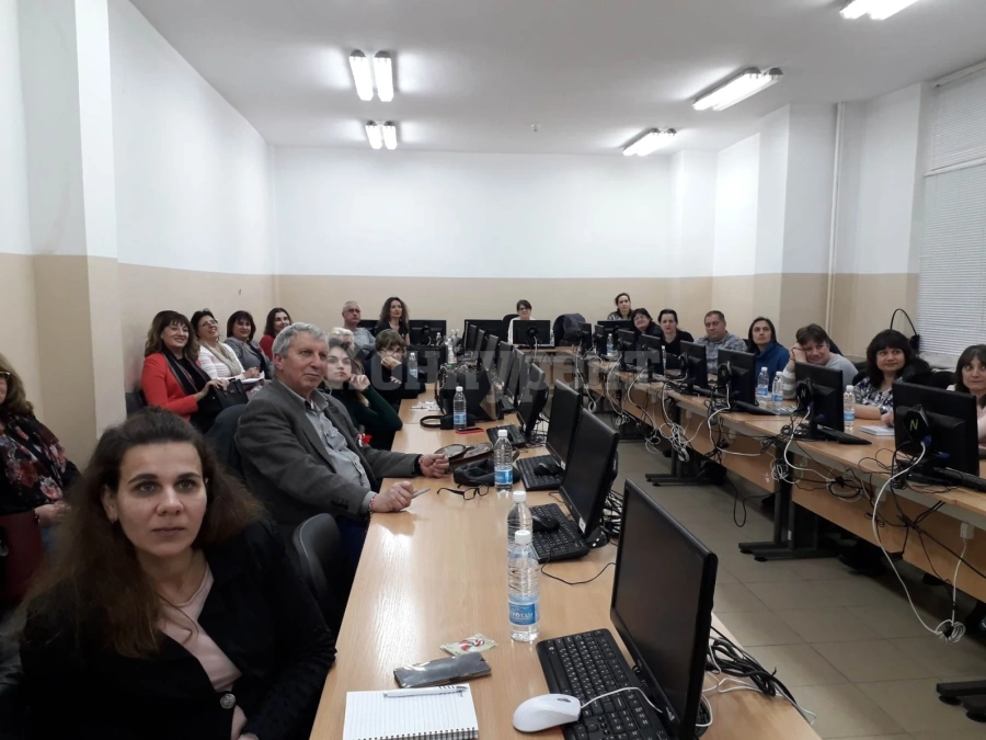 Подкрепа и сътрудничество на терен събра директори и специалисти от четири общини