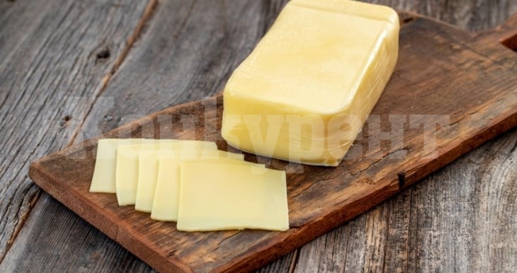 От БАБХ обясниха от какъв вносен полуфабрикат правят нашия кашкавал