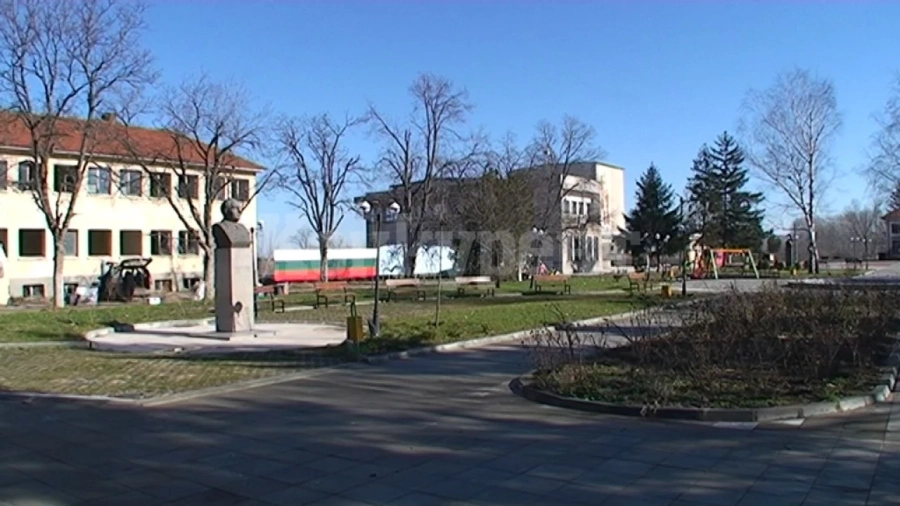 В Якимово обявиха търг с явно наддаване за...