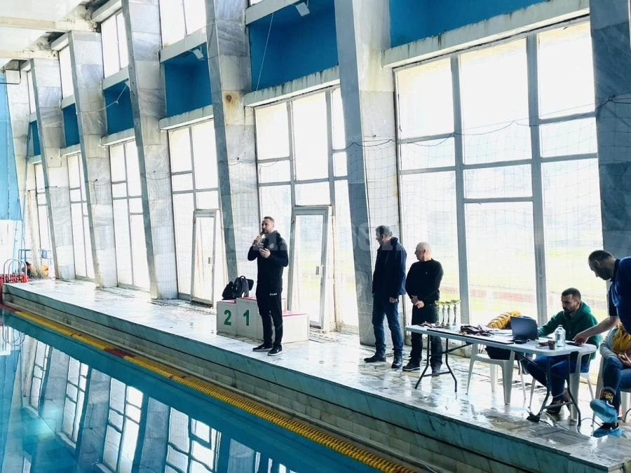 Враца е домакин на турнир по скокове във вода СНИМКИ