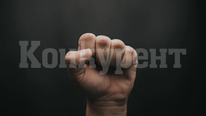 След скандал: Мъж преби свой приятел в Кърджалийско
