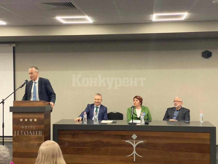 Красимир Вълчев в Монтана: Очаквам бюджет с дефицит и намалени пари за образование и инфраструктура