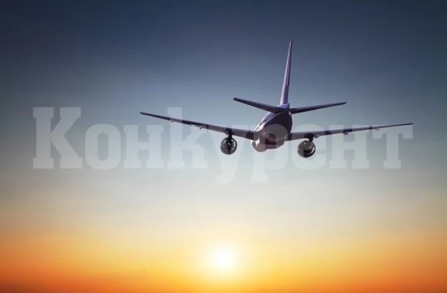 Авиокомпания отменя десетки полети преди Великден