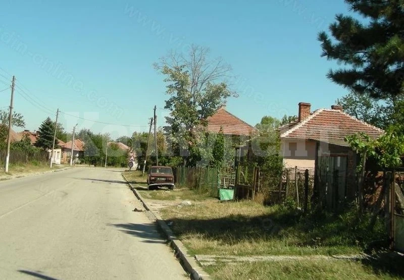 Разследват нагла кражба в Медовница