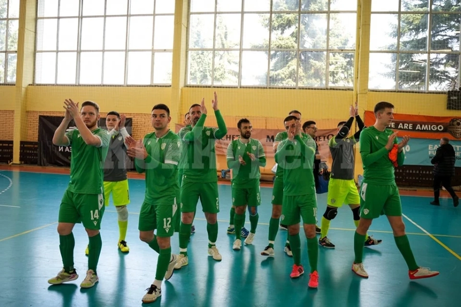 Амиго Северозапад ще спори за място във финала по футзал с Черно море