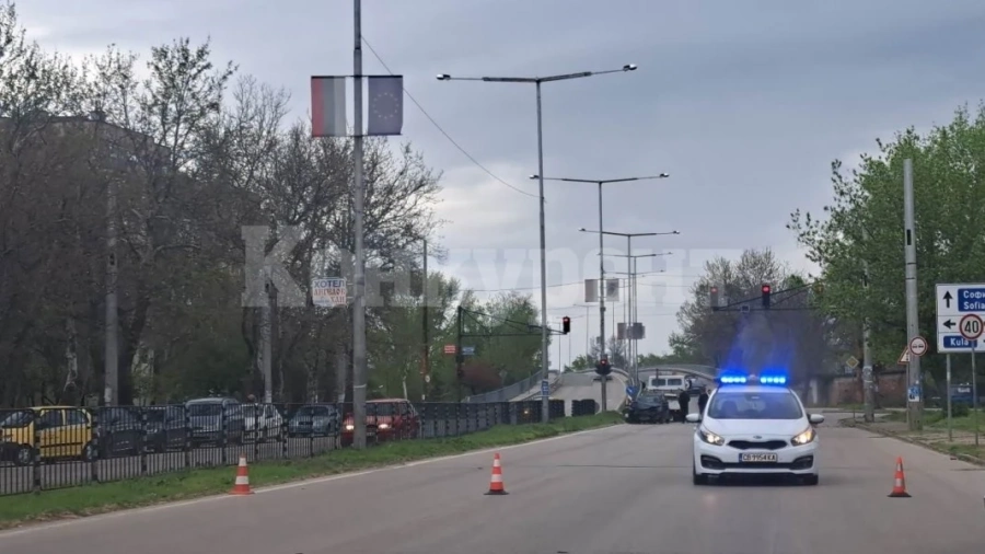 Жена е ранена след катастрофа във Видин