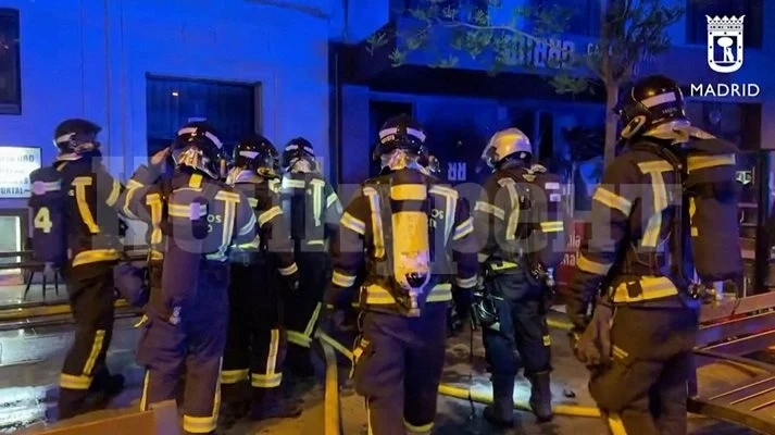 Двама души загинаха и десетима пострадаха при пожар в ресторант в Мадрид