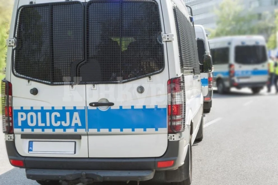 Мъж уби съпругата, бебето и родителите си
