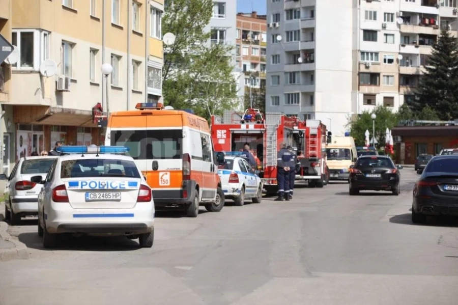 Голям пожар в столичен квартал взе жертва