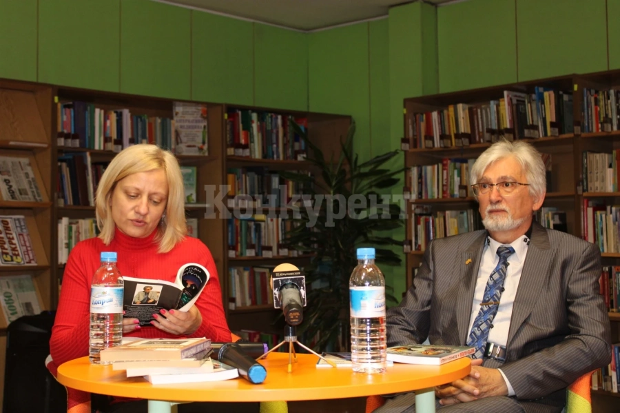 Мартен Калеев във Враца: Литературата е вик да се чуем взаимно