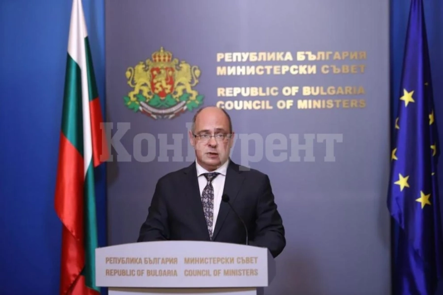 Служебният кабинет с важни промени за социалните помощи, какви са те