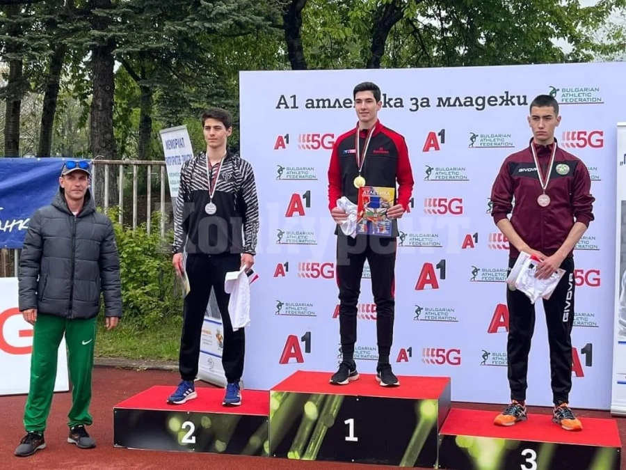 Първи старт и първо място за възпитаник на Румен Павлов