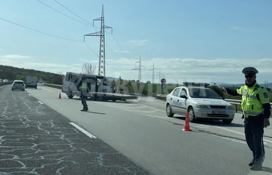 Бус катастрофира на АМ „Тракия“