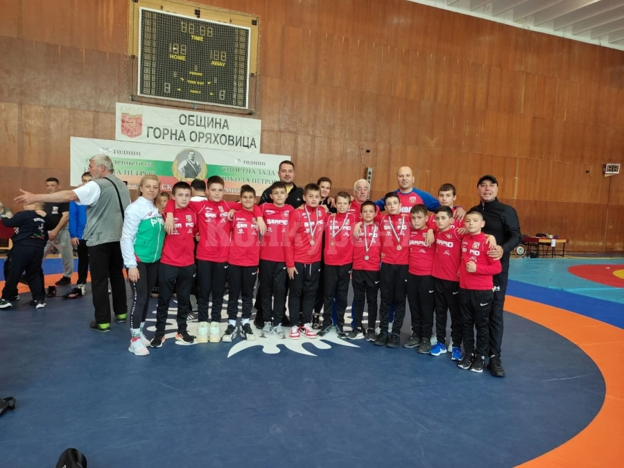 Ботев 93 се върна с 4 медала и купа от първенството за деца в Горна Оряховица