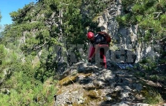 Планински спасители издириха мъж и жена, загубили се край хижа Пършевица