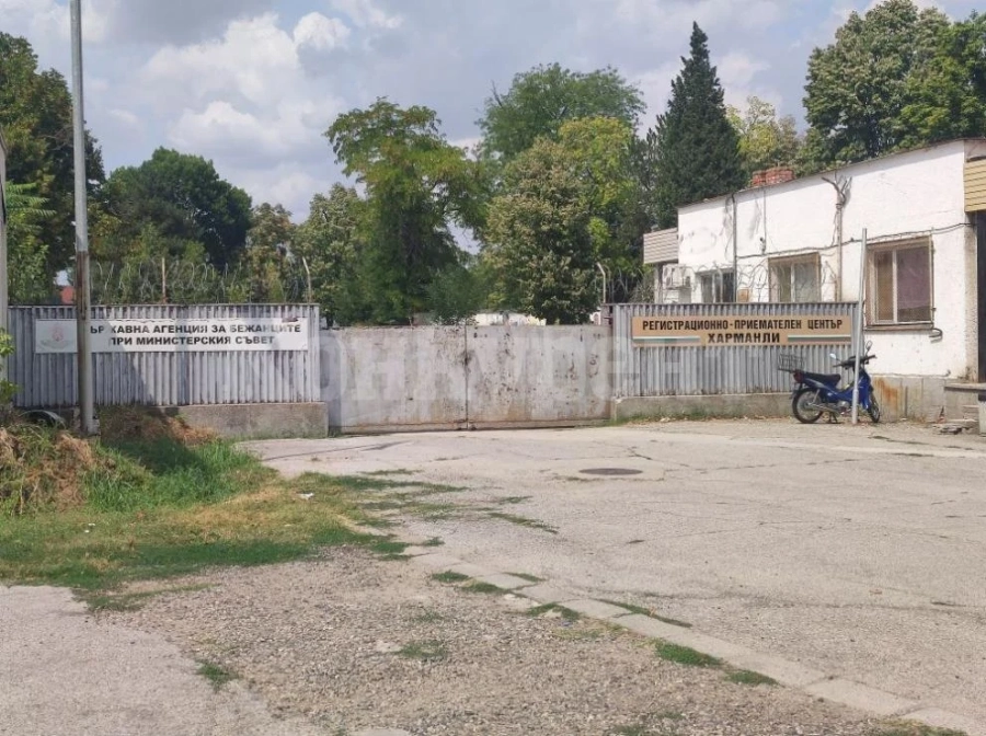 След побой: Задържаха сириец от бежанския център в Харманли