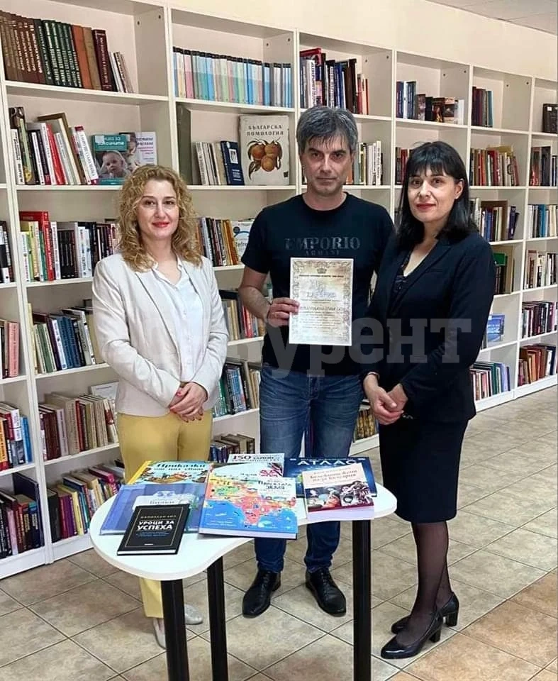 От Топлофикация зарадваха читалището във Враца с дарение