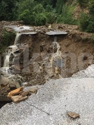 Порой откъсна от света село Ребърково