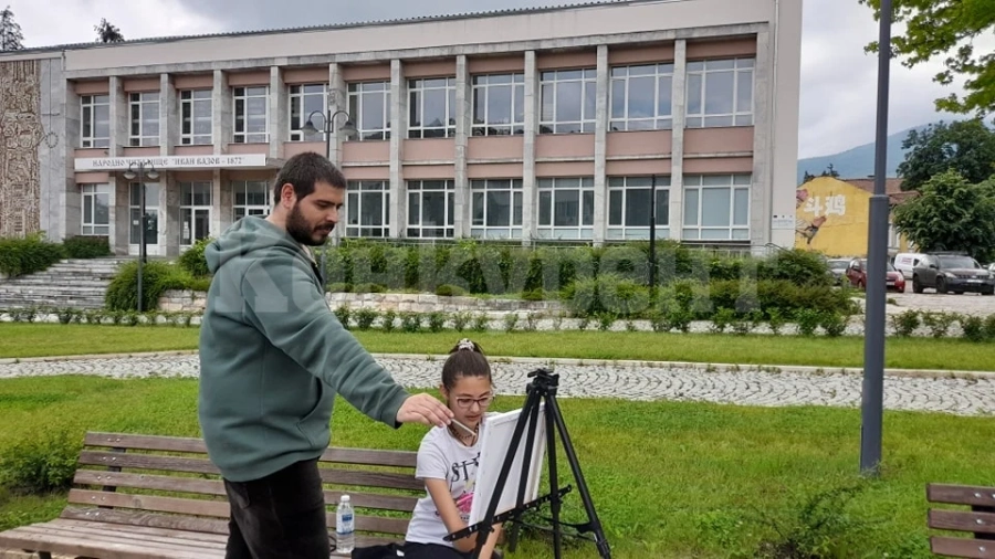  Малките художници на Берковица творят